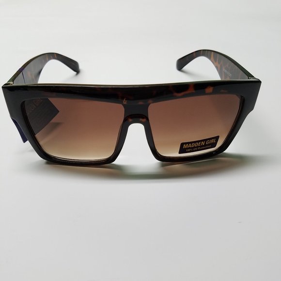 Retro Squared Sunglasses | Cheetah Print | 100% UV - Picture 2 of 10